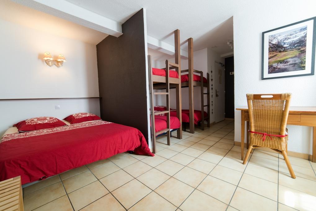 Gite La Maisonnee Sazos Экстерьер фото